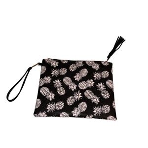 ‼️ CUTE 3 AM FOREVER BEACH CLUTCH ‼️